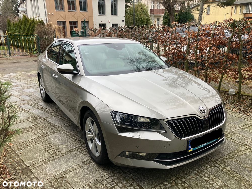Skoda Superb 1.8 TSI Style DSG - 2