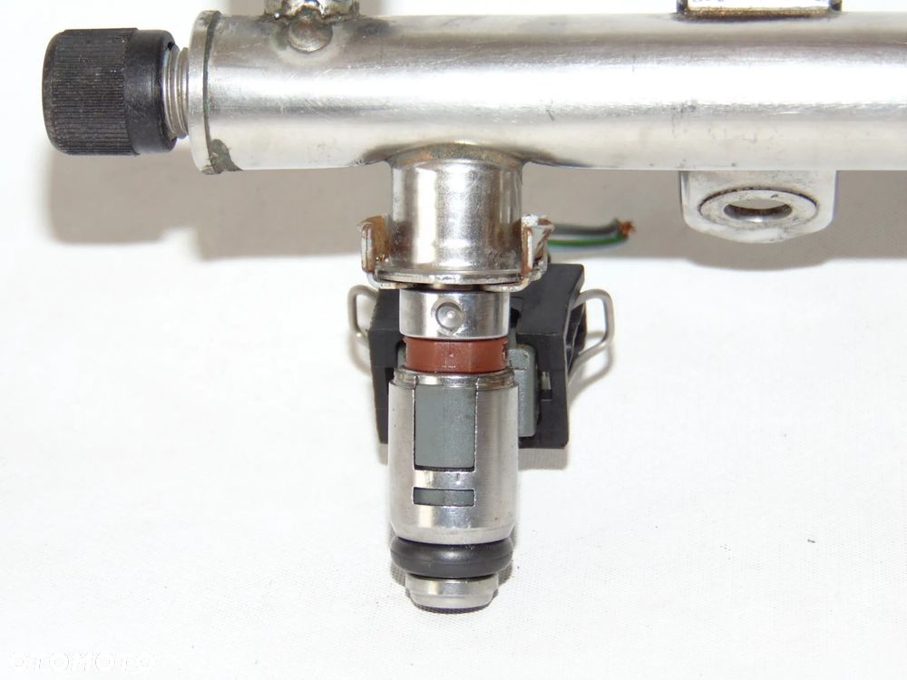 KOMPLET wtryski wtrysk wtryskiwacz paliwa A1660700395 Mercedes W168 A190 A Klasa W414 Vaneo 1.9 benzyna 01-05r - 7