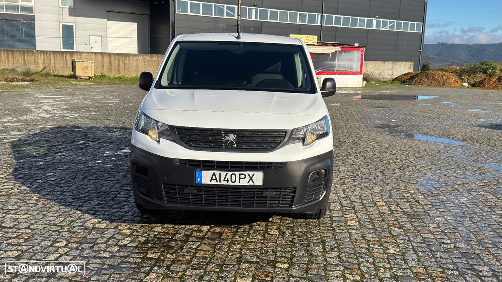 Peugeot 1.5 hdi de 3 lugares - 2