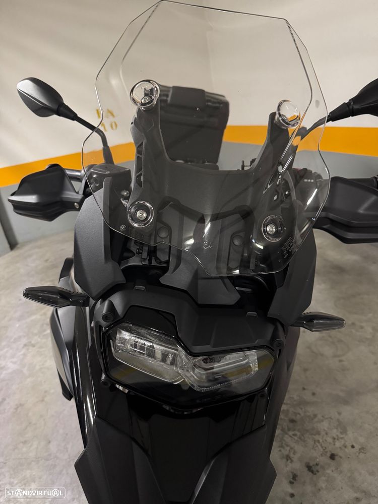 BMW F 750 GS Triple Black - 14