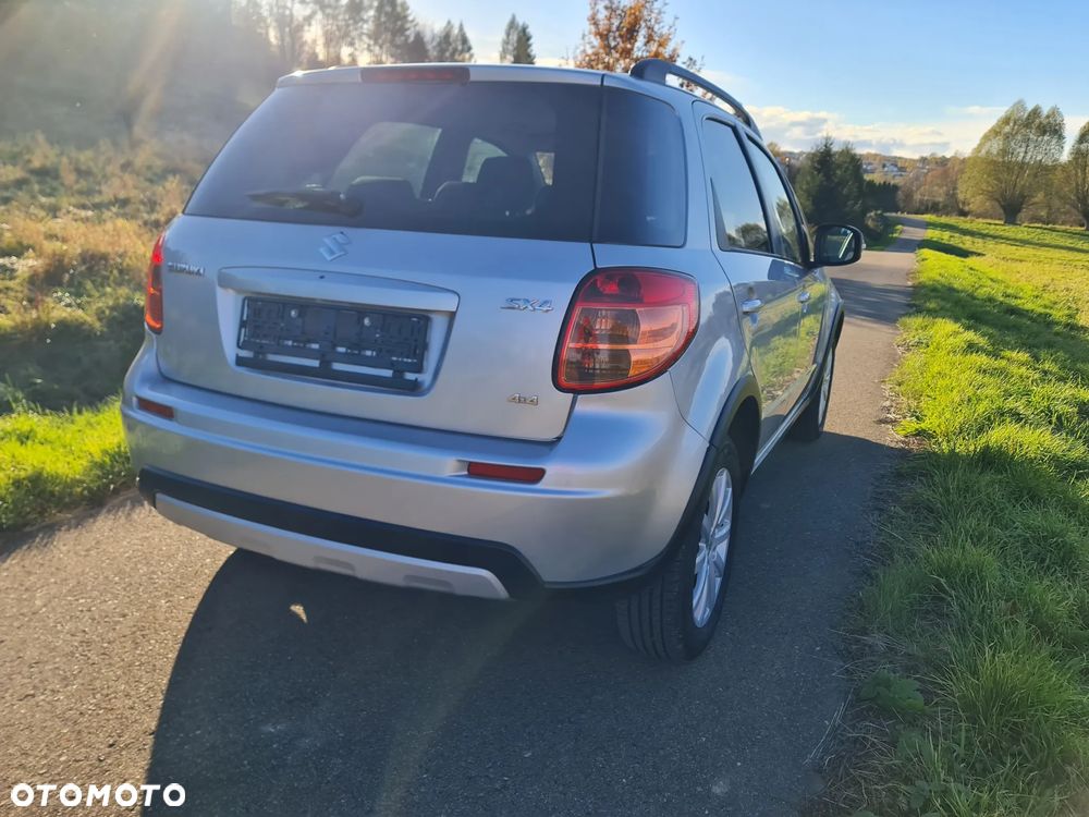 Suzuki SX4 - 5