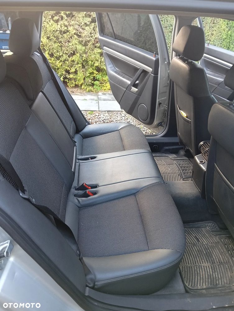 Opel Vectra 1.9 CDTI Comfort - 8