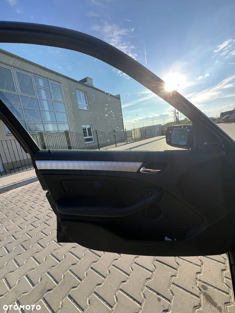 BMW Seria 3 330i - 16