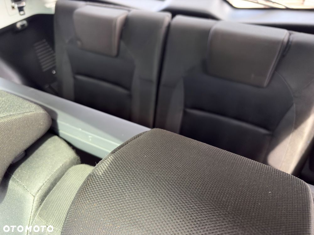 Nissan Qashqai+2 2.0 Acenta - 16