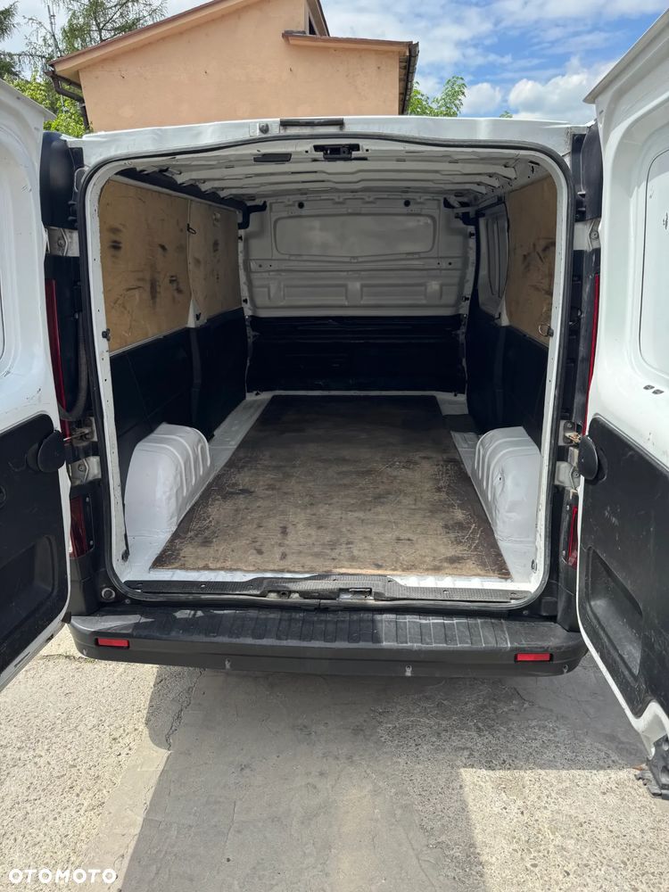 Renault Trafic - 10