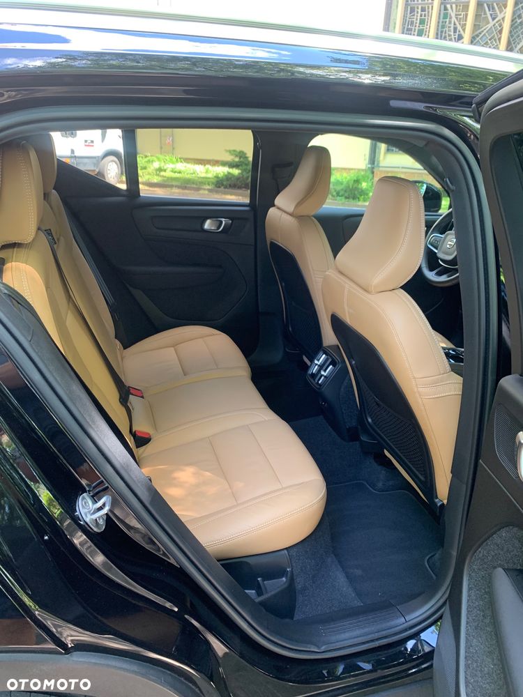 Volvo XC 40 T3 Inscription - 14