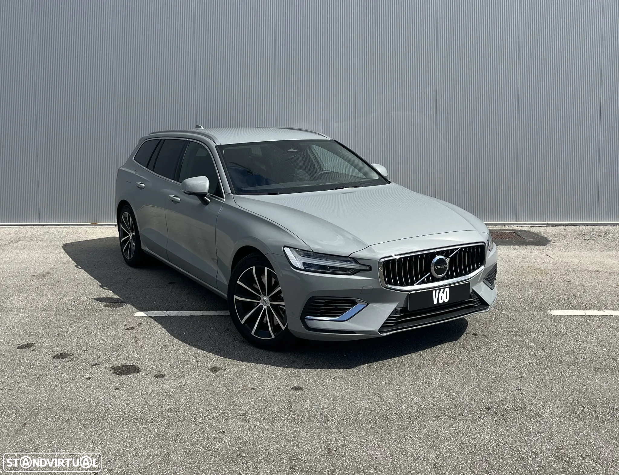 Volvo V60 2.0 T6 AWD TE Core - 4