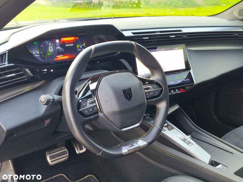 Peugeot 308 BlueHDi 130 EAT8 GT - 25