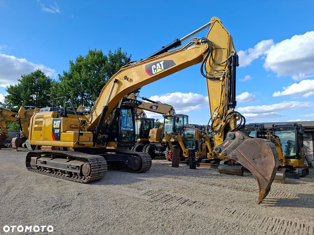 Caterpillar CAT 323 FL - 24