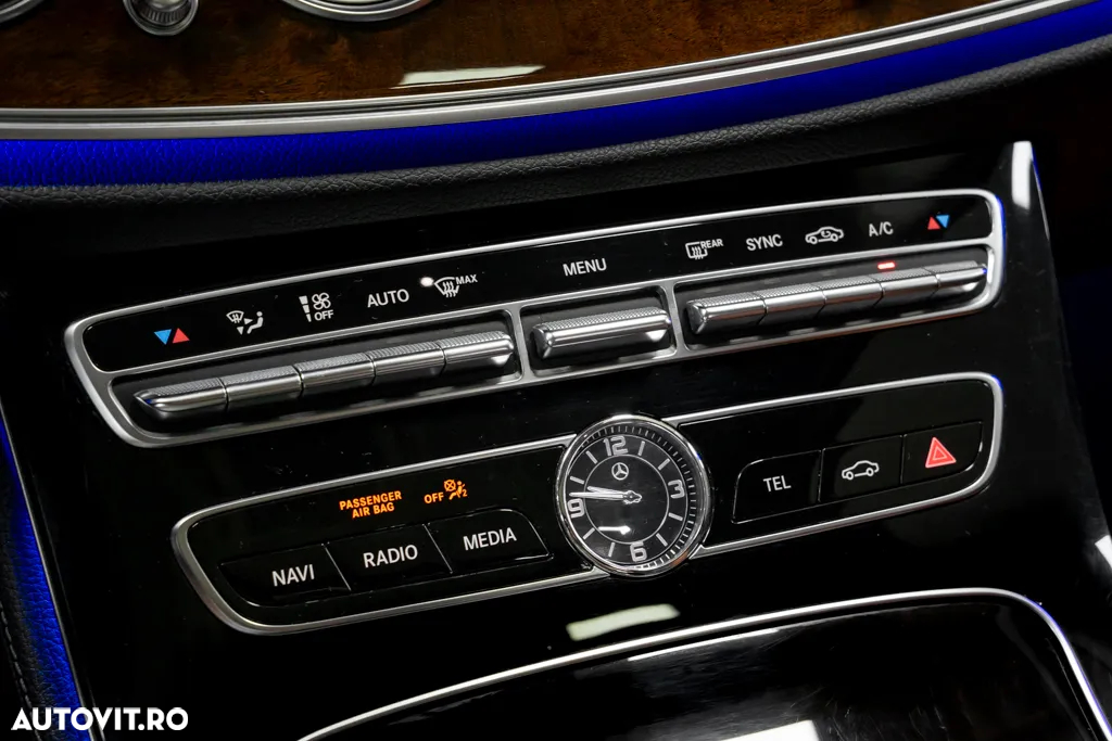 Mercedes-Benz E 220 d 9G-TRONIC AMG Line - 36