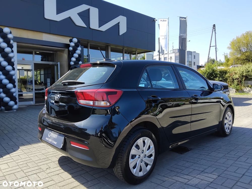 Kia Rio 1.2 M - 4