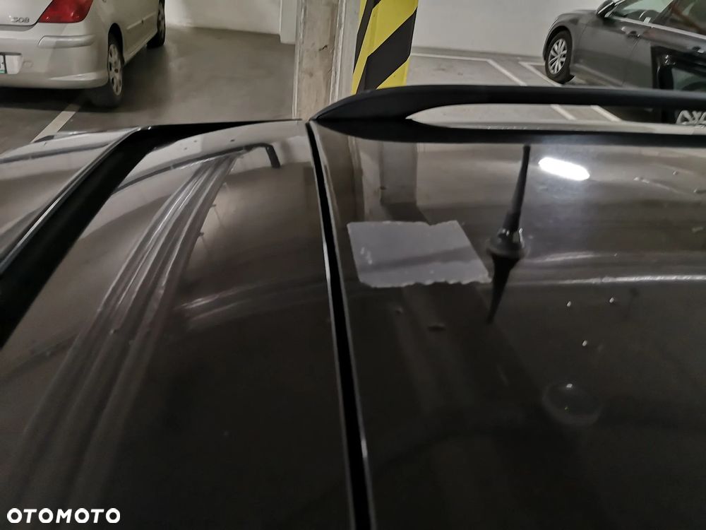 Alfa Romeo 156 2.5 V6 - 13