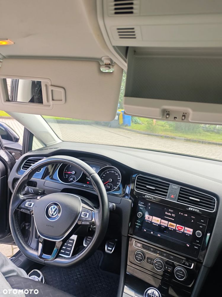 Volkswagen Golf 1.6 TDI SCR IQ.DRIVE - 16