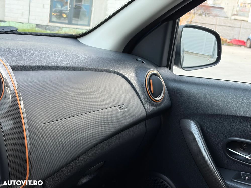 Dacia Sandero Stepway TCe 90 (S&S) Celebration - 19