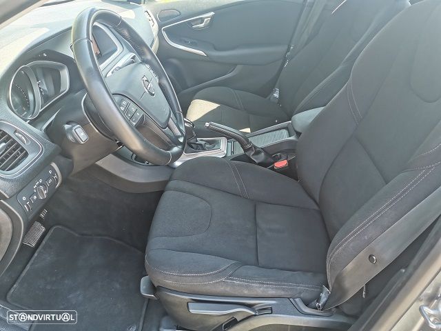 Volvo V40 Cross Country 2.0 D2 Kinetic Geartronic - 21