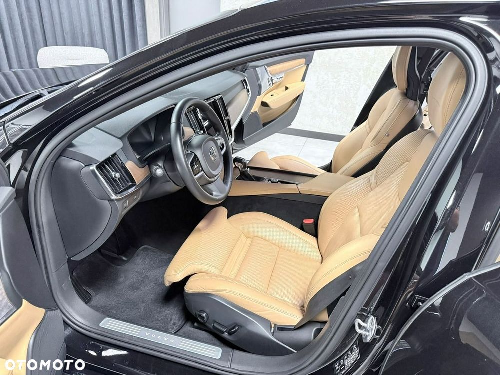 Volvo V90 D4 Geartronic Inscription - 19