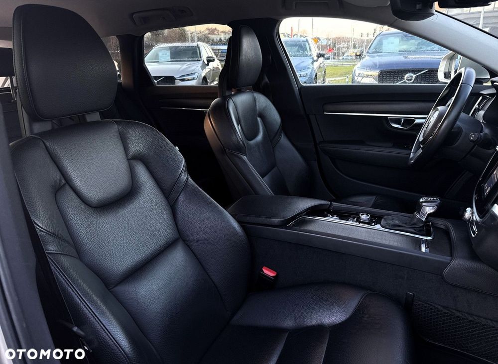 Volvo V90 - 23
