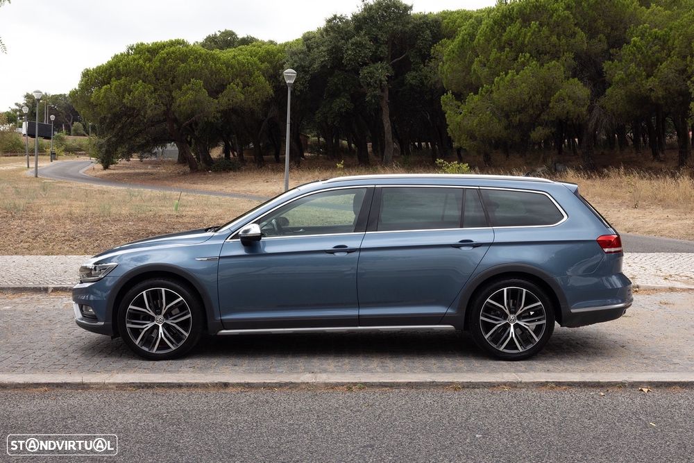 VW Passat Alltrack 2.0 TDI DSG - 2