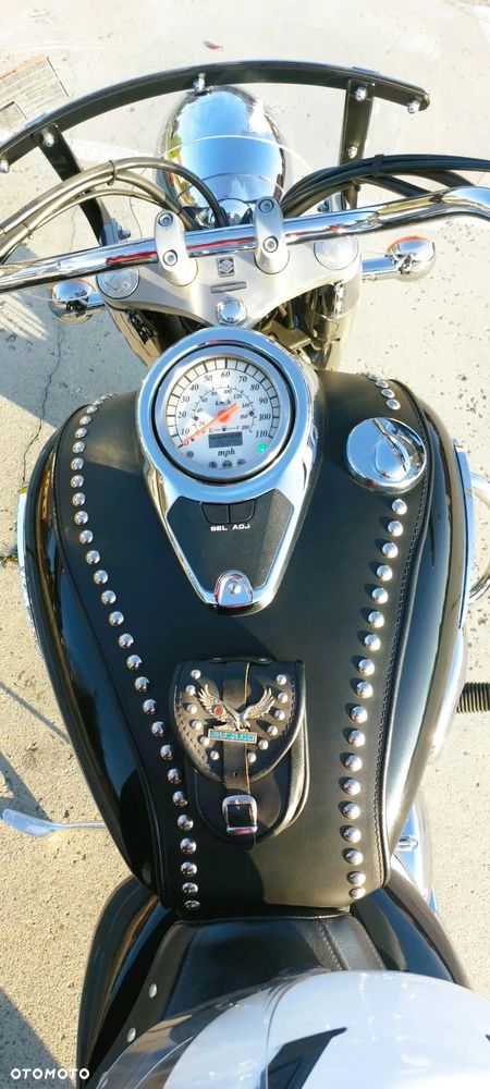 Suzuki VL 800 Volusia - Boulevard C50 - 8