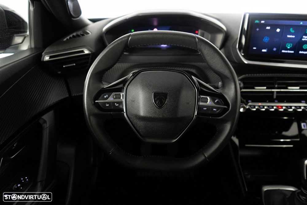 Peugeot 2008 1.2 PureTech Allure - 27