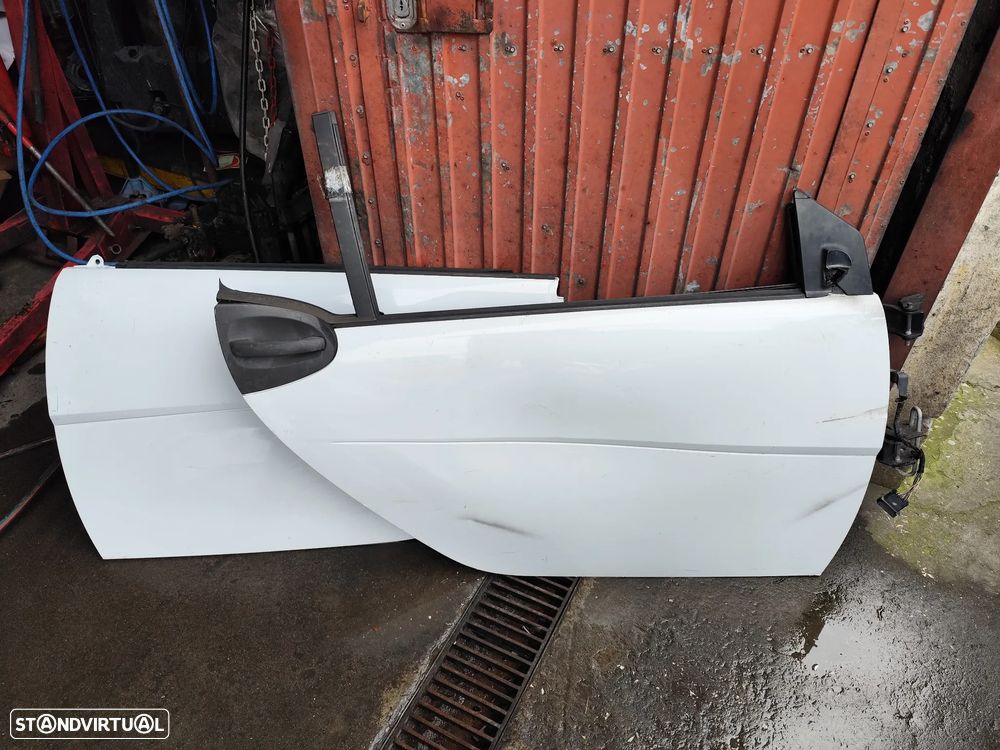 Smart Fortwo 451 - PORTA DIREITA / PAINEL ESQUERDO - PF667 - 1