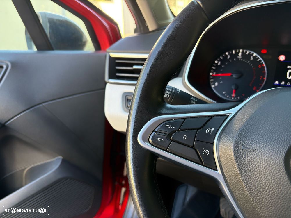 Renault Clio 1.0 TCe Limited - 30