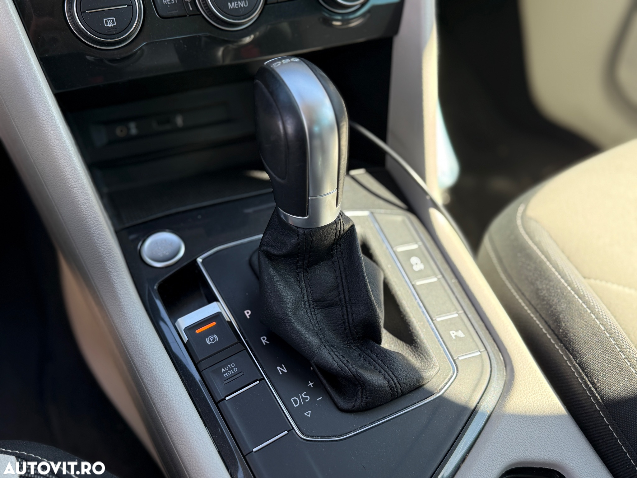 Volkswagen Tiguan 2.0 TDI SCR DSG R-Line - 7