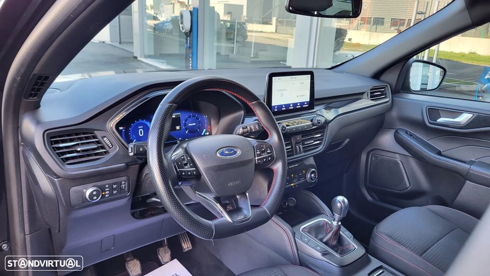 Ford Kuga 1.5 EcoBoost ST-Line - 8