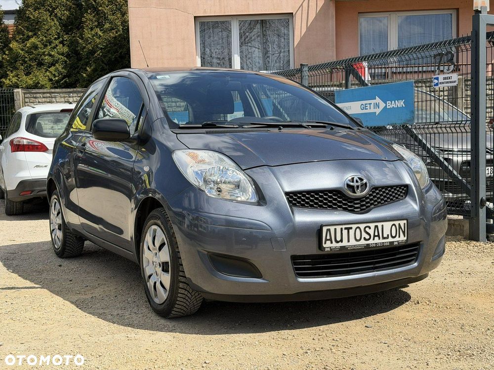 Toyota Yaris - 2