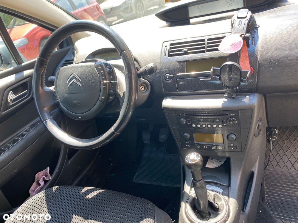 Citroën C4 1.6 16V VTR Pack - 18