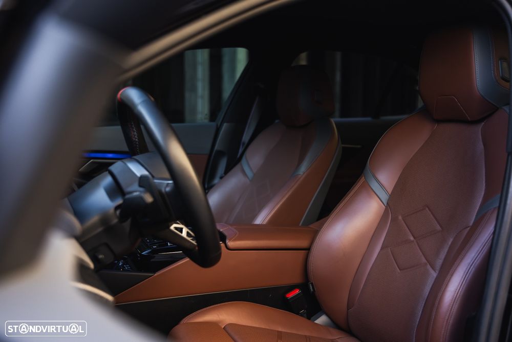 BMW i5 - 35
