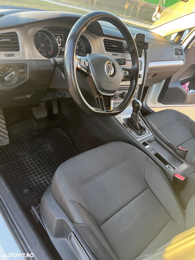 Volkswagen Golf 2.0 TDI DSG BMT Comfortline - 8