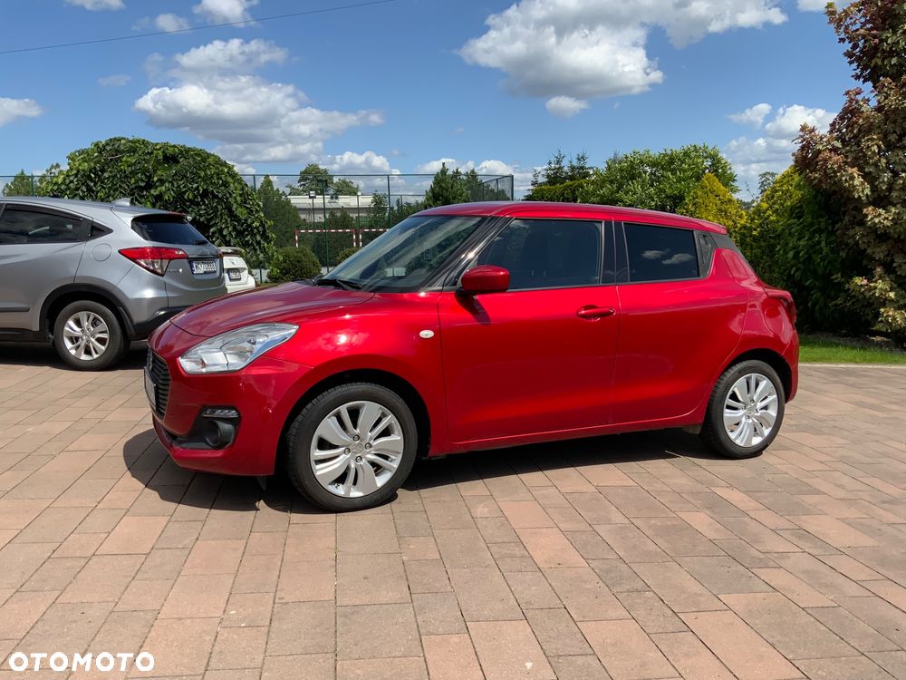 Suzuki Swift 1.2 Premium Plus CVT - 22