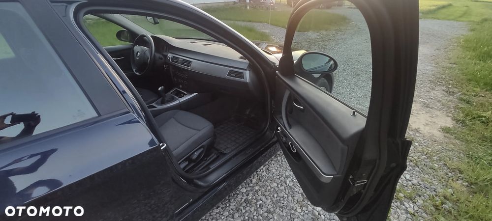 BMW Seria 3 - 11