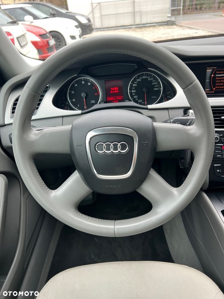Audi A4 Avant 2.0 TFSI Attraction - 15