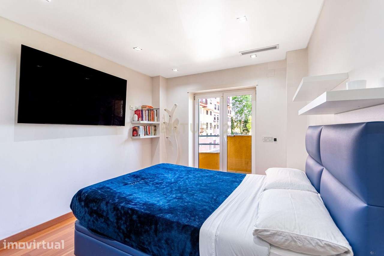Magnífico Apartamento T6 duplex com 212 m² | Jardim da Radial, Ramada - Grande imagem: 4/23