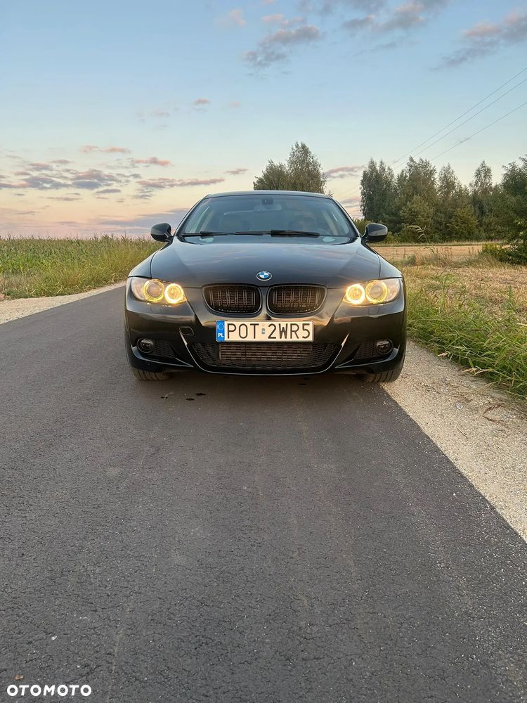 BMW Seria 3 335i xDrive Coupe - 9