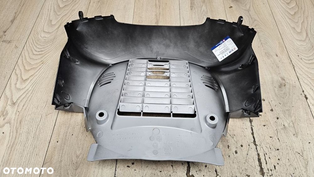 Osłona chłodnicy owiewka Spoiler grill SYM GTS 125 / 250 / 300 EVO  64300-HMA-000-KB - 11