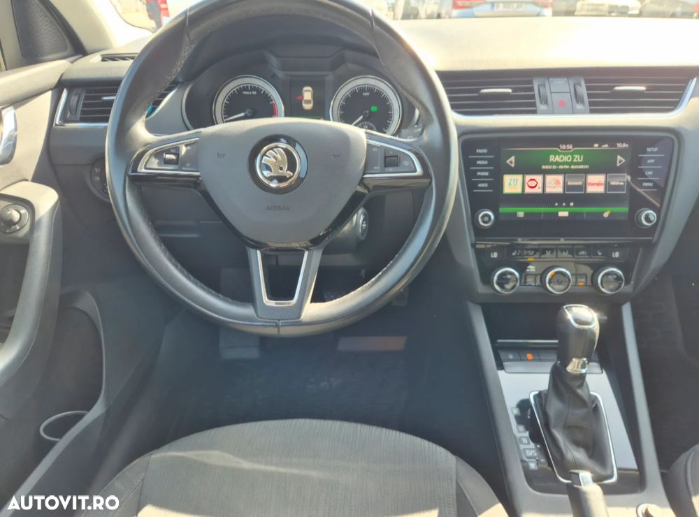 Skoda Octavia 1.5 TSI DSG Mild Hybrid Style - 10