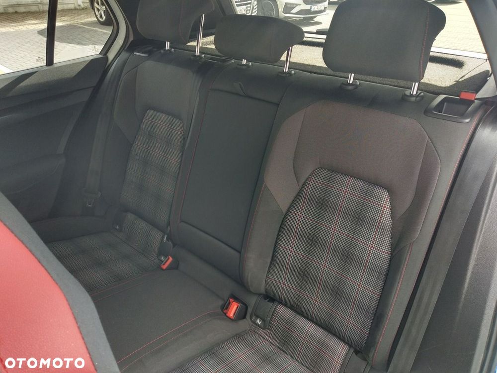 Volkswagen Golf 2.0 TSI GTI DSG - 31