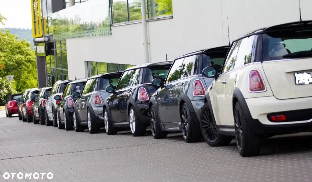 Mini r50 r53 s r56 F56 s F60 R60 S Błotnik Dach Pas Przedni Wzmocnienie Czołowe Szyba Mcpherson Półoś Zawieszenie Tylne Belka Szyba Czołowa Lamapa Reflektor Felgi Sterownik Silnika Skrzybia biegów Listwa Nakładka Przewód Klimatyzacji Rurka Nadkole Zamek Kluczyk Zestaw Startowy Podsufitka Daszek Radio   Tel795 685 669 - 1
