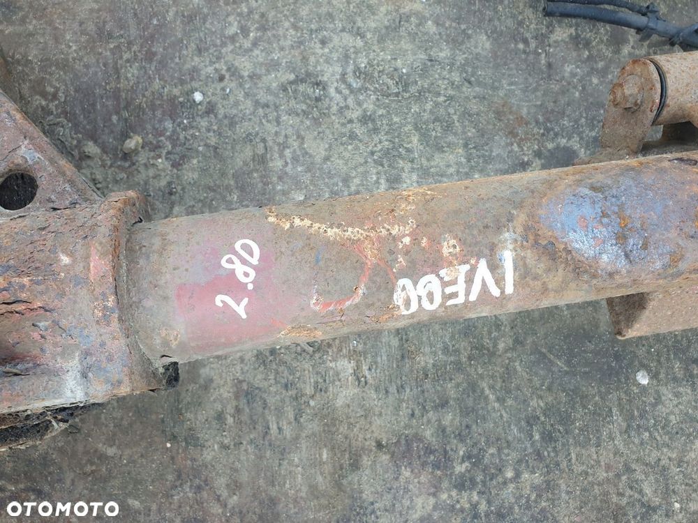 TYLNA OŚ ZAWIESZENIA TYŁ MOST DYFER DYFERENCJAŁ POJEDYŃCZY IVECO DAILY 2.8 - 7