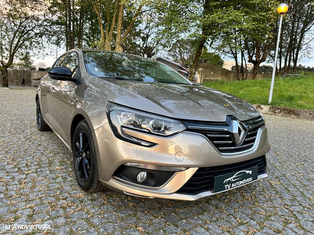 Renault Mégane 1.5 dCi Intens - 11