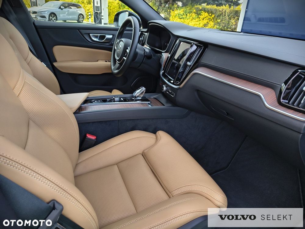 Volvo V60 - 25