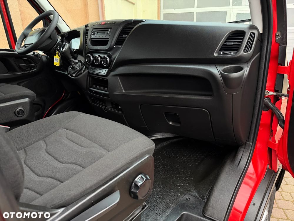 Iveco Daily Doka Brygadówka Skrzynia - 12