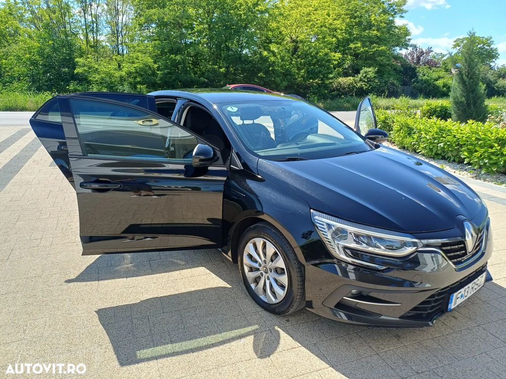 Renault Megane TCE 140 Equilibre - 6