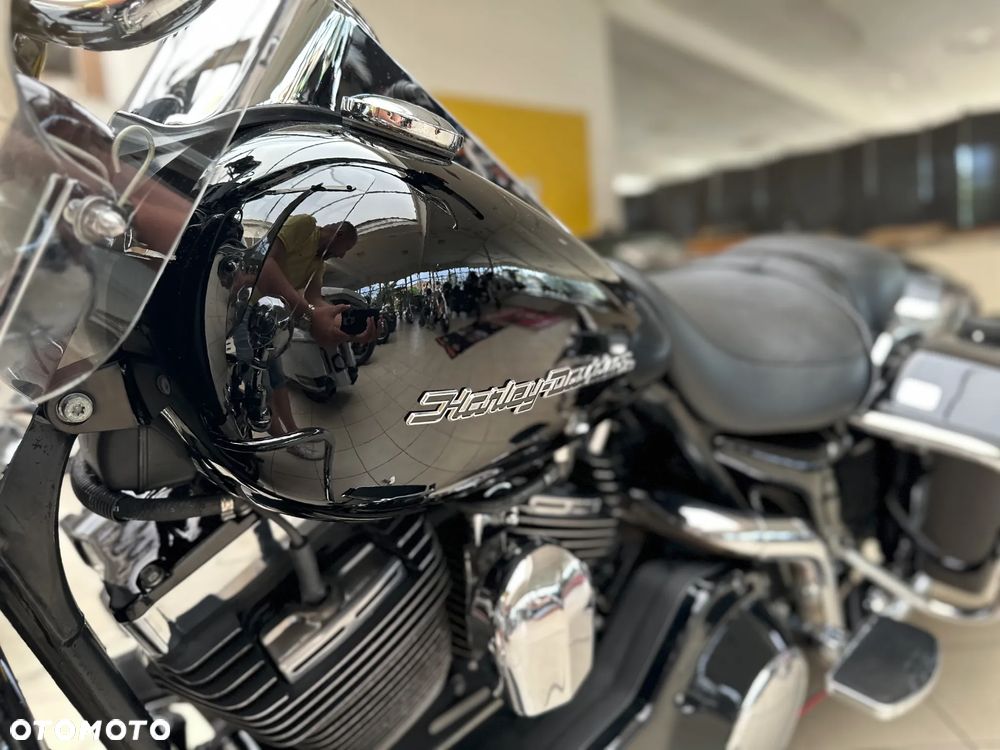Harley-Davidson Touring Road King - 16