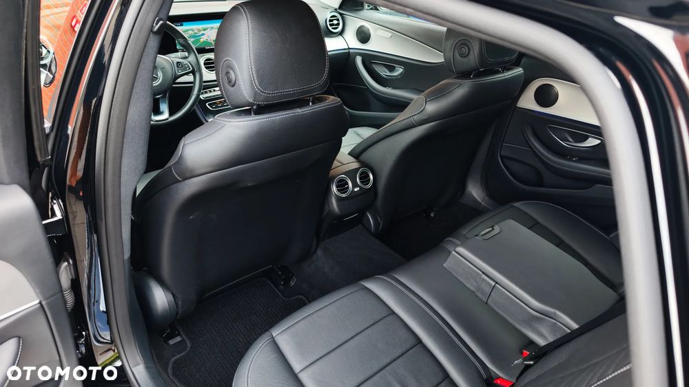 Mercedes-Benz Klasa E 220 d 9G-TRONIC Avantgarde - 28