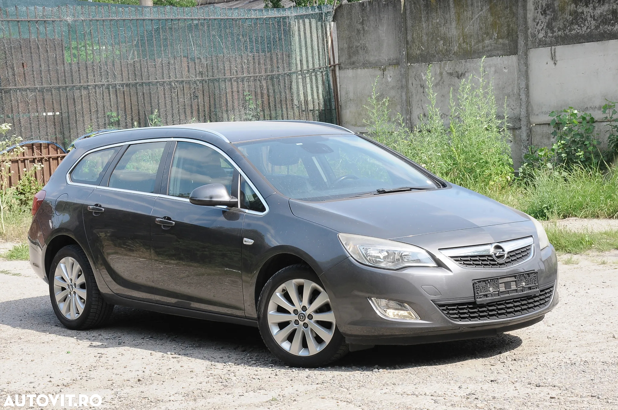 Opel Astra Sport Tourer 1.4 ECOTEC Enjoy - 2