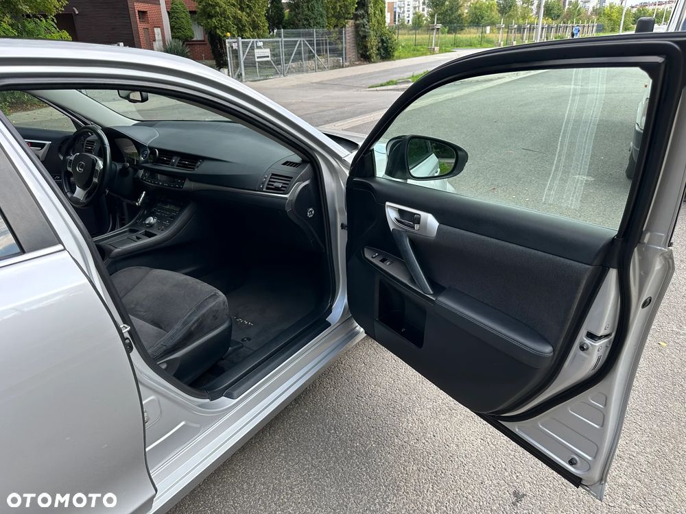 Lexus CT 200h Elegance - 24